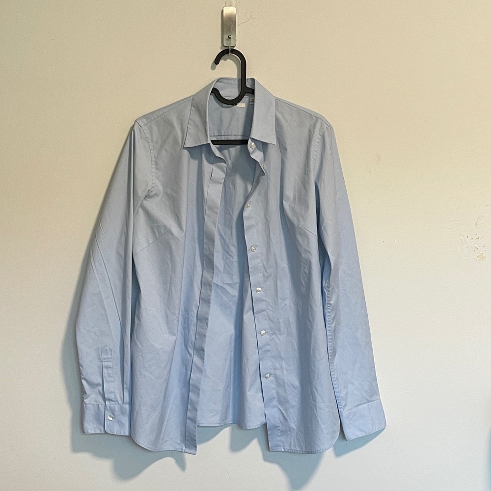 Uniqlo Button-Up Shirt Size M - Casual, Men's Fashion, Long Sleeve, Business